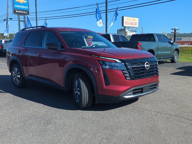Used 2026 Nissan Pathfinder SL FWD image 5