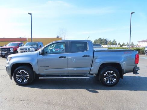 Used 2021 Chevrolet Colorado Z71 w/ Safety Package image 4