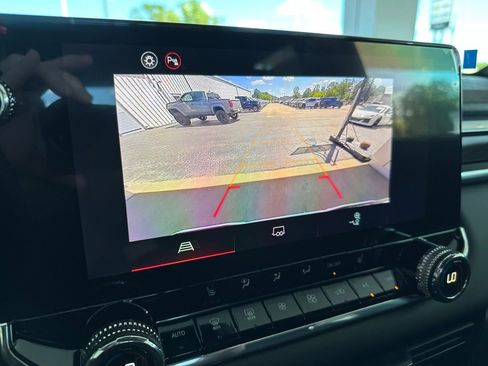 New 2026 GMC Canyon Elevation w/ Convenience Package image 25