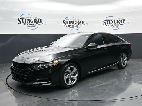 Used 2018 Honda Accord EX image 3