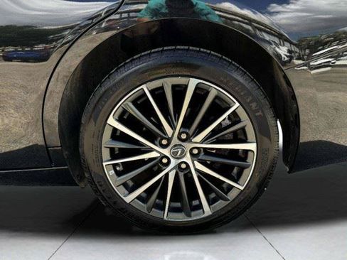 Used 2022 Lexus ES 250 w/ Premium Package AWD/4WD image 53