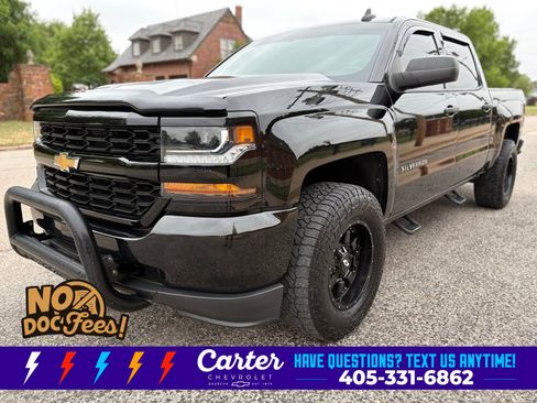 Used 2018 Chevrolet Silverado 1500 Custom w/ Custom Value Package RWD image 10