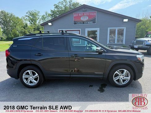 Used 2018 GMC Terrain SLE w/ Driver Convenience Package AWD/4WD image 2