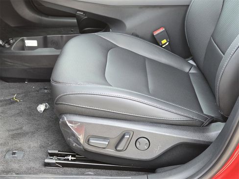 New 2025 Kia EV6 Wind image 17