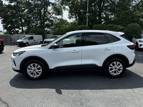 Certified 2025 Ford Escape Active w/ Cold Weather Package AWD/4WD image 8