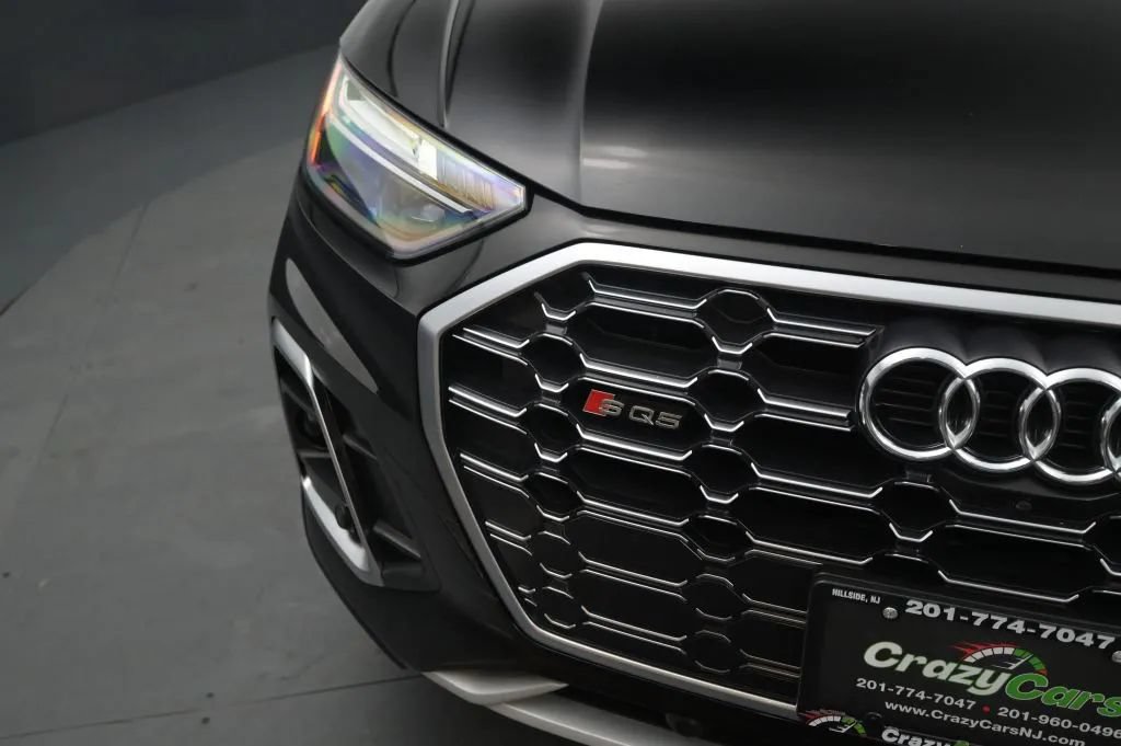 Used 2022 Audi SQ5 Premium Plus w/ Premium Plus Package AWD/4WD image 9