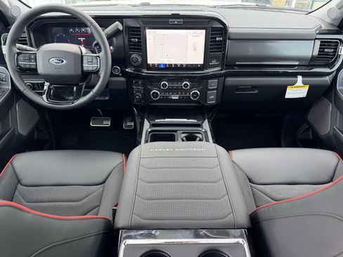 New 2026 Ford F250 Lariat w/ Black Appearance Package AWD/4WD image 19