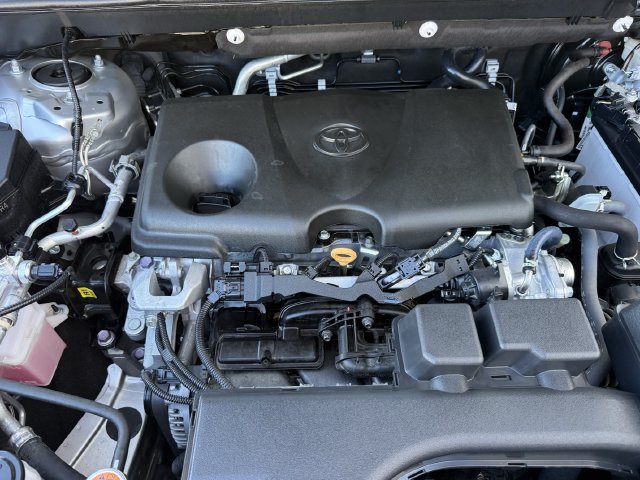 Used 2023 Toyota RAV4 XLE w/ XLE Grade Weather Package AWD/4WD image 33