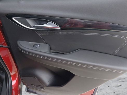 Used 2023 Buick Envision Essence FWD image 17