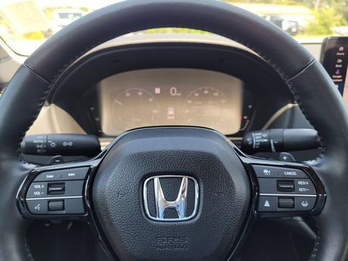 Used 2025 Honda Accord Touring image 34
