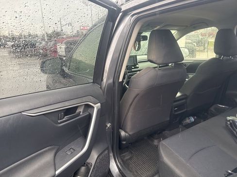 Used 2019 Toyota RAV4 LE w/ All Weather Liner Package image 9