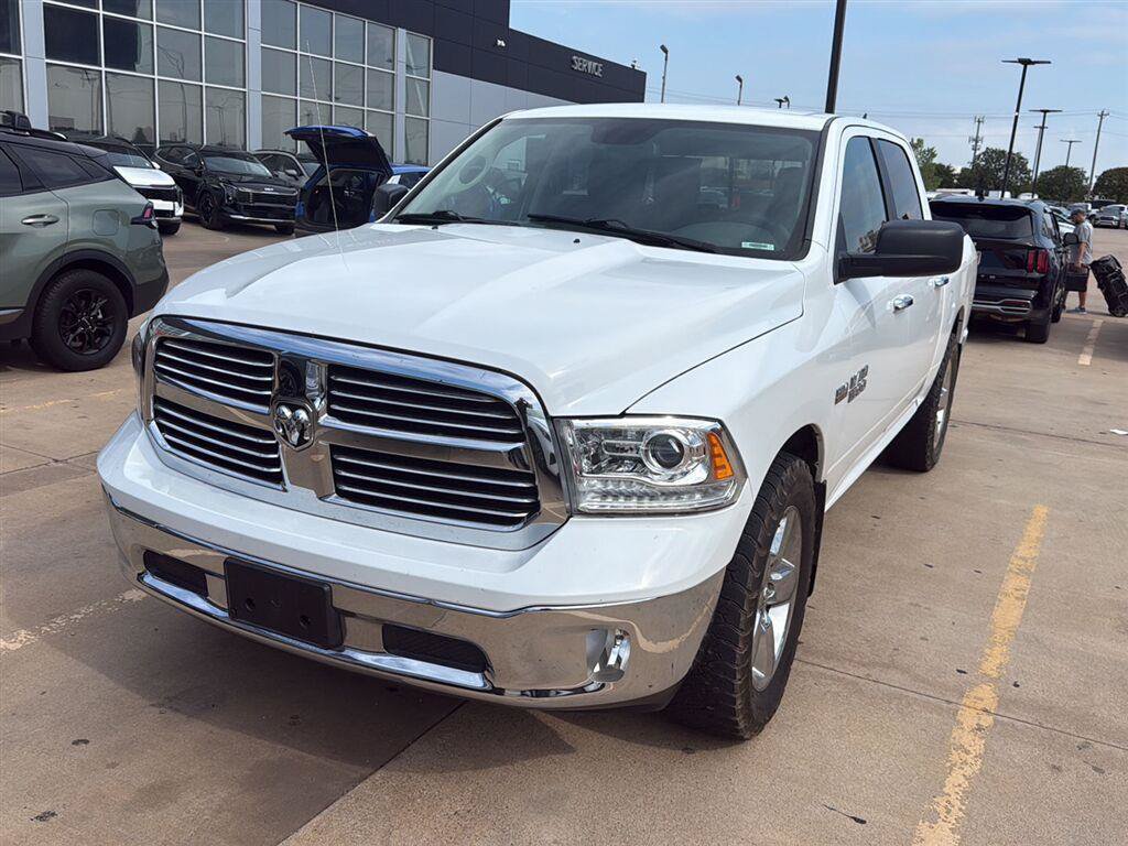 Used 2015 RAM 1500 Big Horn RWD image 2