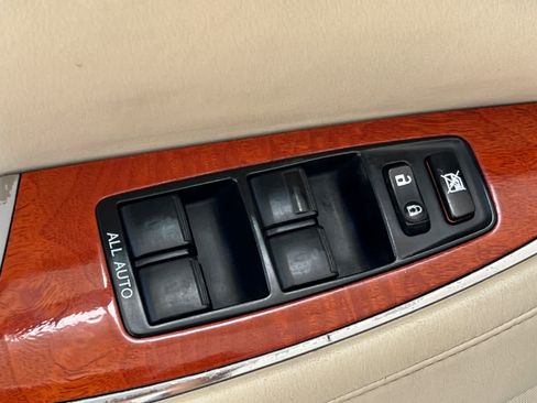 Used 2010 Lexus ES 350 FWD image 13