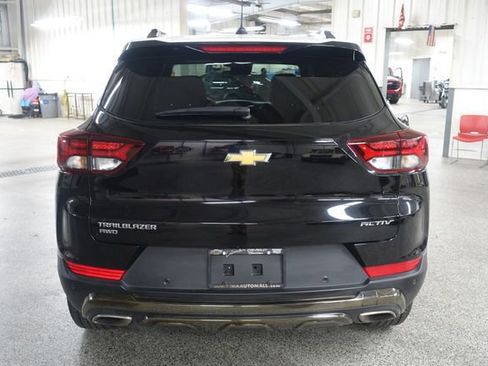 Used 2022 Chevrolet TrailBlazer ACTIV w/ Technology Package AWD/4WD image 6