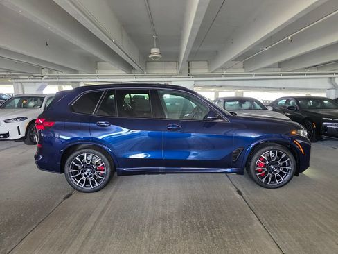 New 2026 BMW X5 xDrive50e w/ M Sport Package AWD/4WD image 3