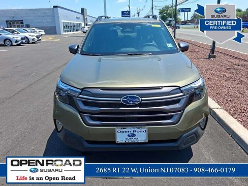 Used 2026 Subaru Forester Premium w/ Premium/Limited Package AWD/4WD image 5