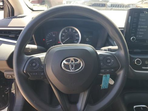 Used 2022 Toyota Corolla LE FWD image 10