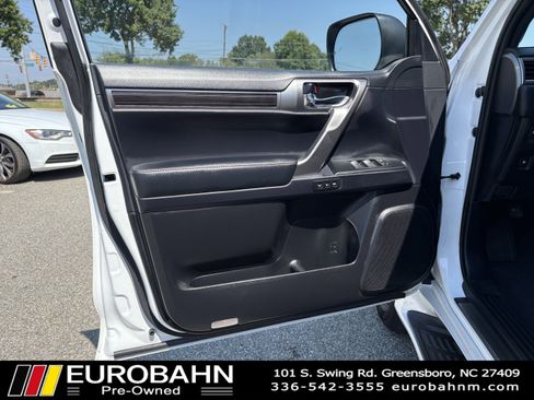 Used 2023 Lexus GX 460 Premium image 9