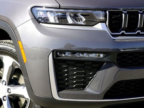 New 2026 Jeep Grand Cherokee L Limited image 3