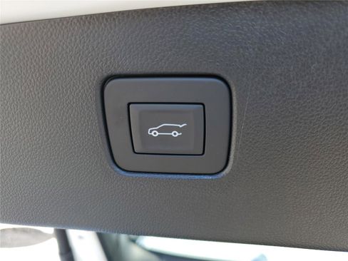 New 2026 Buick Envista Avenir image 8