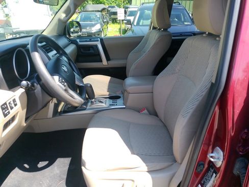 Used 2013 Toyota 4Runner SR5 w/ Convenience Pkg AWD/4WD image 19