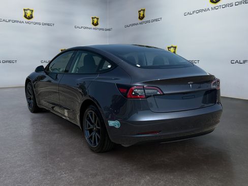 Used 2023 Tesla Model 3 Standard Range RWD image 3