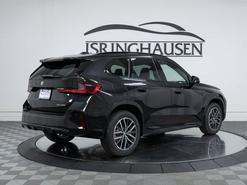 Used 2026 BMW X1 xDrive28i w/ M Sport Package AWD/4WD image 5