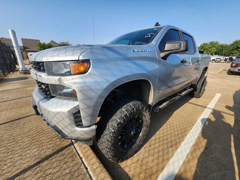 Used 2021 Chevrolet Silverado 1500 Custom RWD image 2