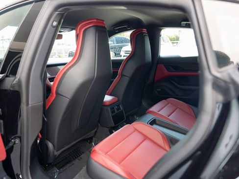 Certified 2024 Porsche Taycan 4S image 22