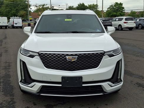 Used 2020 Cadillac XT6 Premium Luxury AWD/4WD image 2