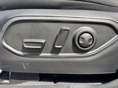 New 2026 Jeep Cherokee Laredo AWD/4WD image 24
