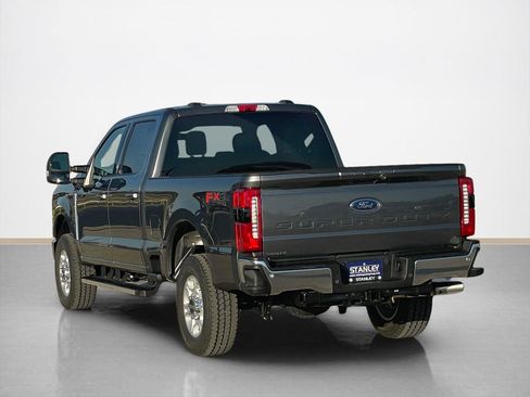 New 2026 Ford F250 XLT w/ XLT Premium Package image 5