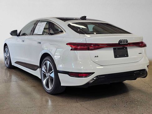 Used 2025 Audi A6 e-tron Premium Plus w/ Premium Plus AWD/4WD image 5