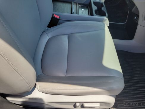 Used 2019 Honda Odyssey EX-L image 19