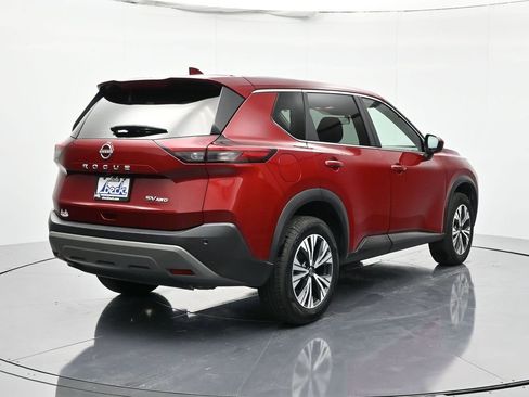 Used 2023 Nissan Rogue SV image 6