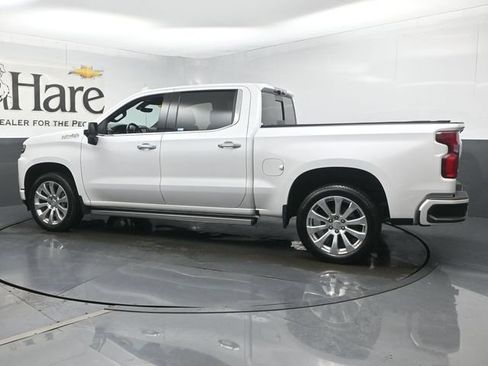 Used 2021 Chevrolet Silverado 1500 High Country w/ Technology Package AWD/4WD image 51