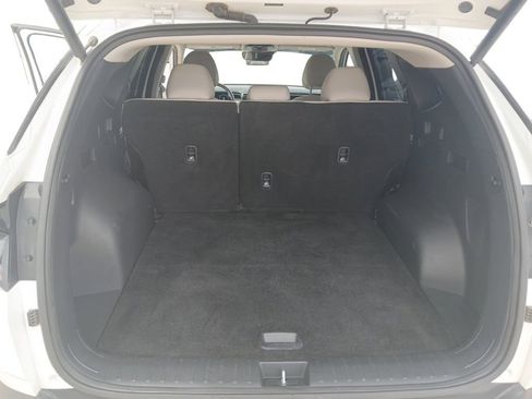 Used 2023 Hyundai Tucson Limited FWD image 13