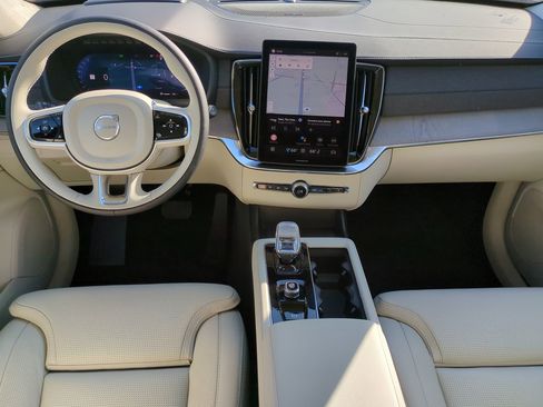New 2026 Volvo XC90 B6 Ultra image 13