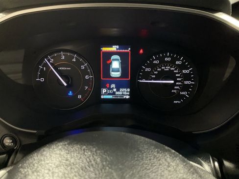 Used 2023 Subaru Crosstrek 2.0i Premium AWD/4WD image 25