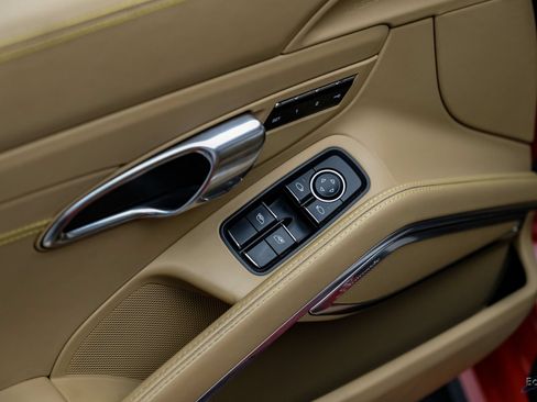 Used 2014 Porsche 911 Turbo S AWD/4WD image 97