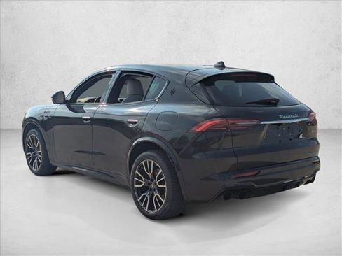 Used 2023 Maserati Grecale Modena image 7