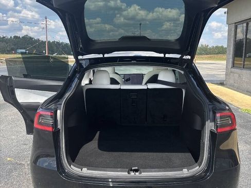 Used 2020 Tesla Model Y Long Range AWD/4WD image 12