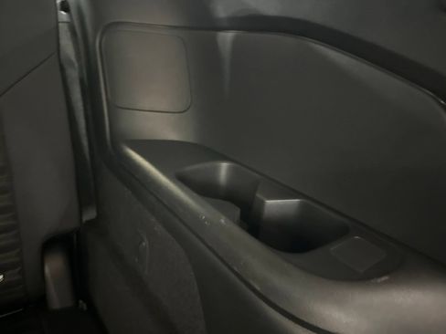 Used 2025 Nissan Pathfinder SV AWD/4WD image 22