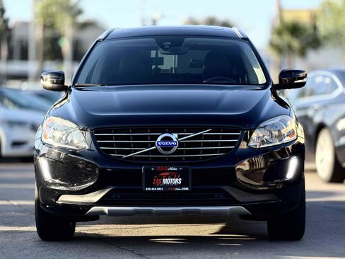 Used 2016 Volvo XC60 T6 image 4