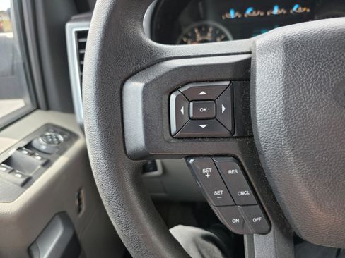 Used 2018 Ford F150 XLT image 14