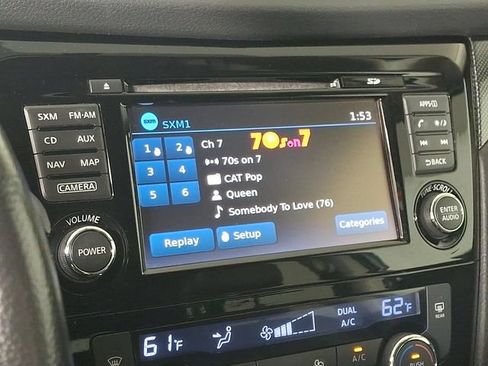 Used 2016 Nissan Rogue SL AWD/4WD image 18