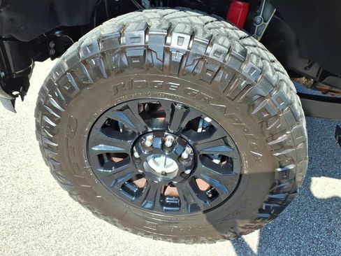 Used 2022 Ford F250 Lariat w/ Tremor Off-Road Package AWD/4WD image 5