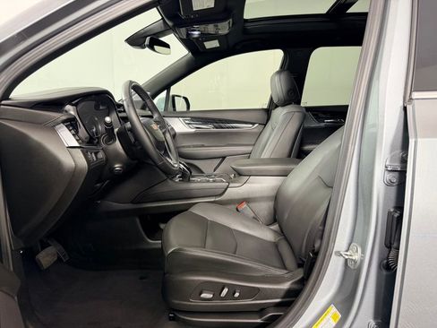 Used 2024 Cadillac XT6 Premium Luxury AWD/4WD image 23