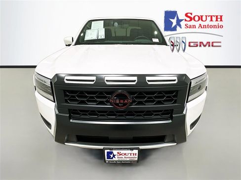 Used 2025 Nissan Frontier PRO-4X w/ Pro Premium Package image 1