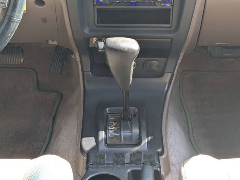 Used 1999 Toyota 4Runner SR5 RWD image 18